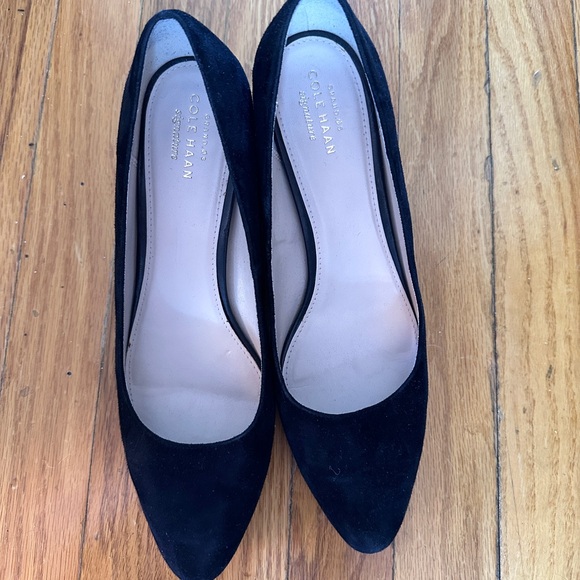 Cole Haan Signature Pumps - Picture 2 of 7